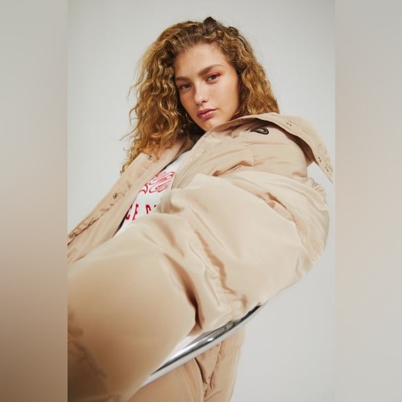 H&M Beige Puffer Jacket - Picture 7 of 10